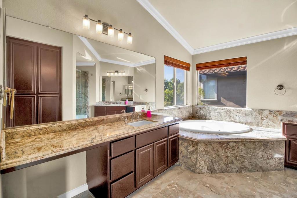 Salinas, CA 93906 — MLS #ML82047803 — photo 15 of 29
