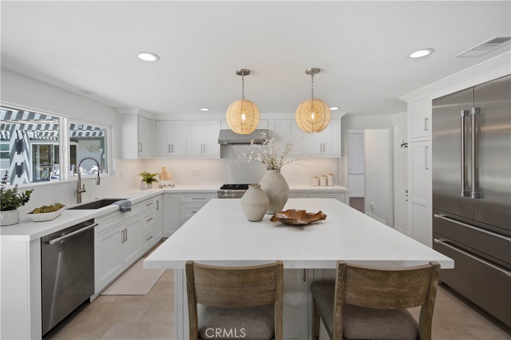 880 Avenida Acapulco, San Clemente, CA 92672 — MLS #OC26170928 — photo 8 of 58