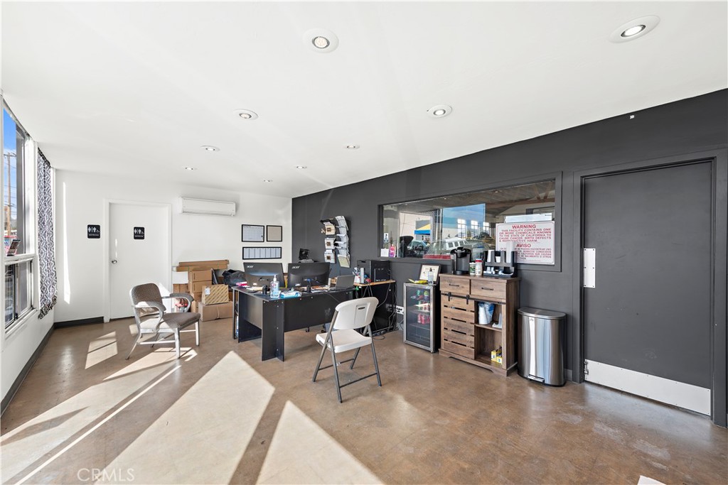 116 E 16th Street, Costa Mesa, CA 92627 — MLS #OC24093070 — photo 23 of 29