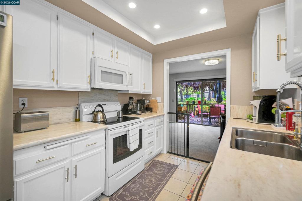 14009 Seagate Dr, San Leandro, CA 94577 — MLS #41133120 — photo 10 of 27