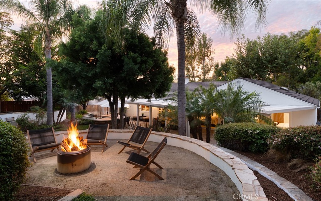 19122 Barrett Lane, North Tustin, CA 92705 — MLS #OC26177415 — photo 3 of 46
