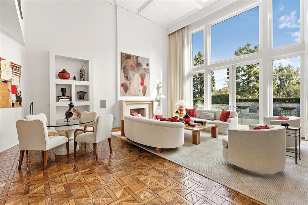 14 Rue Grand Ducal, Newport Beach, CA 92660 — MLS #NP26093740 — photo 4 of 34