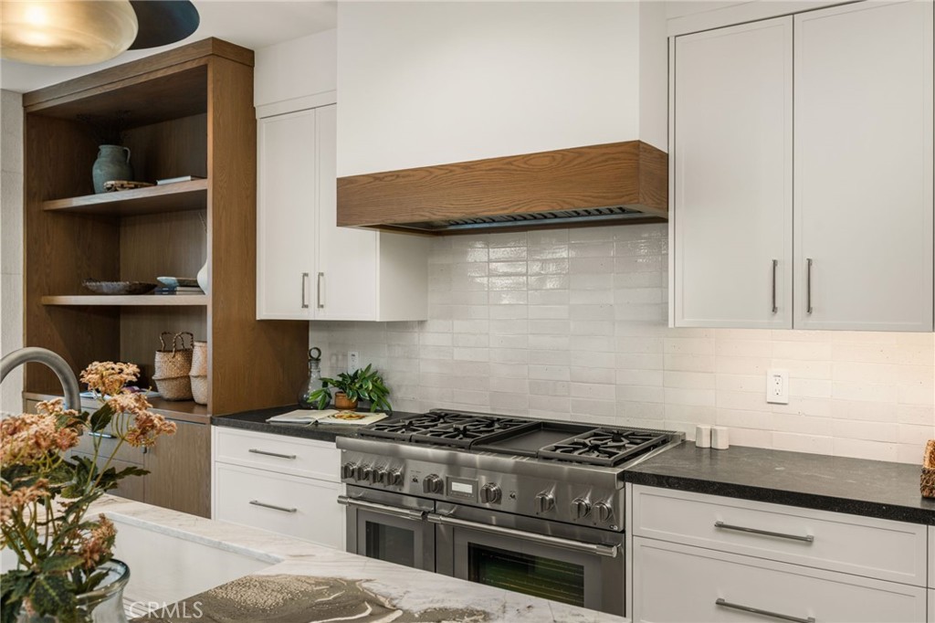 3601 Lake Avenue, Newport Beach, CA 92663 — MLS #NP26180731 — photo 14 of 75