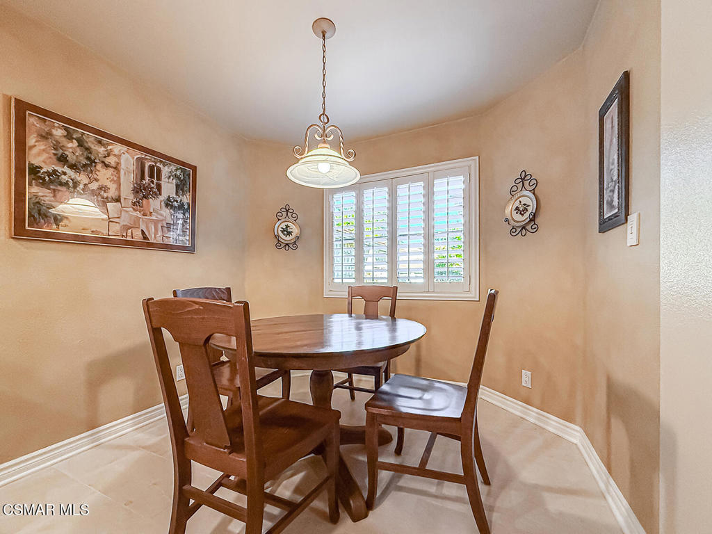 29717 Strawberry Hill Drive, Agoura Hills, CA 91301 — MLS #226002167 — photo 16 of 48