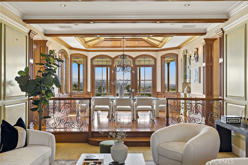 108 Kings Place, Newport Beach, CA 92663 — MLS #NP26167427 — photo 10 of 60