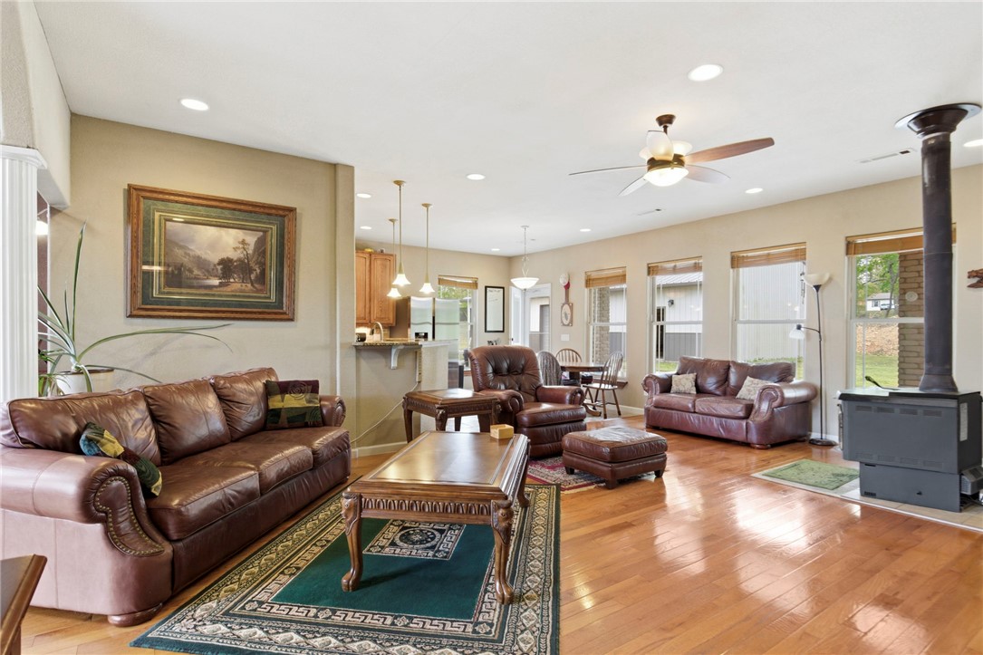 9207 and 9209 Coker Road, Gentry, AR 72734 — MLS #1342739 — photo 17 of 43