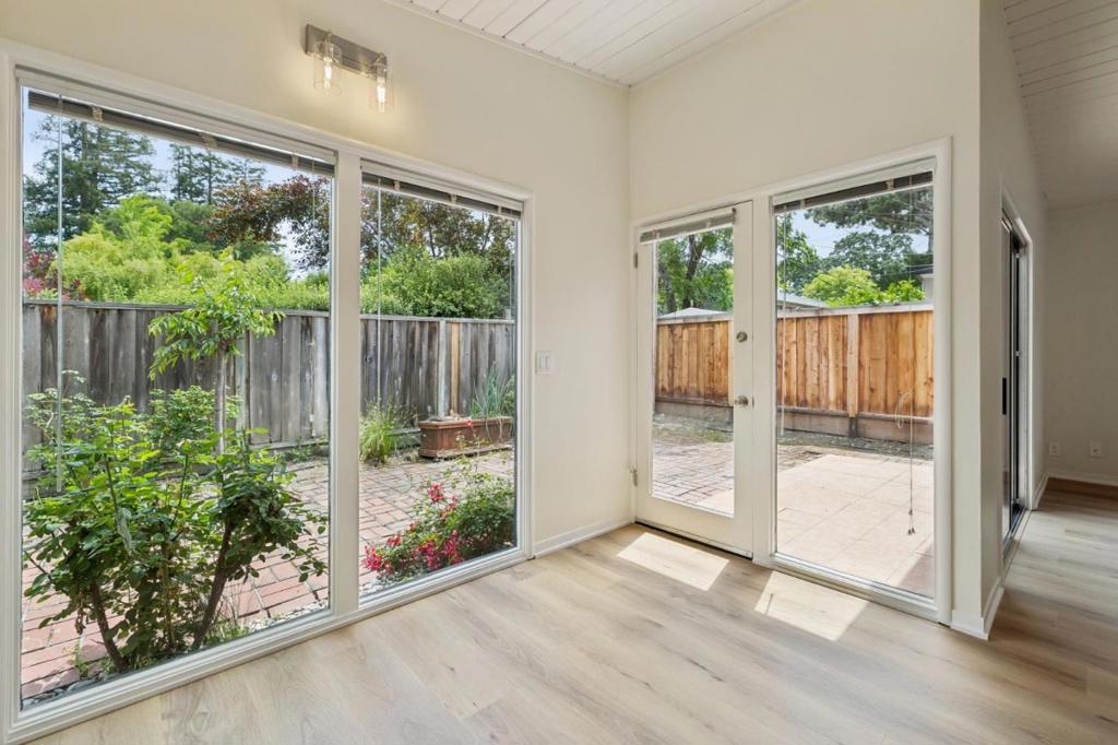 15451565 Stanford Avenue, Palo Alto, CA 94306 — MLS #ML82047211 — photo 24 of 46