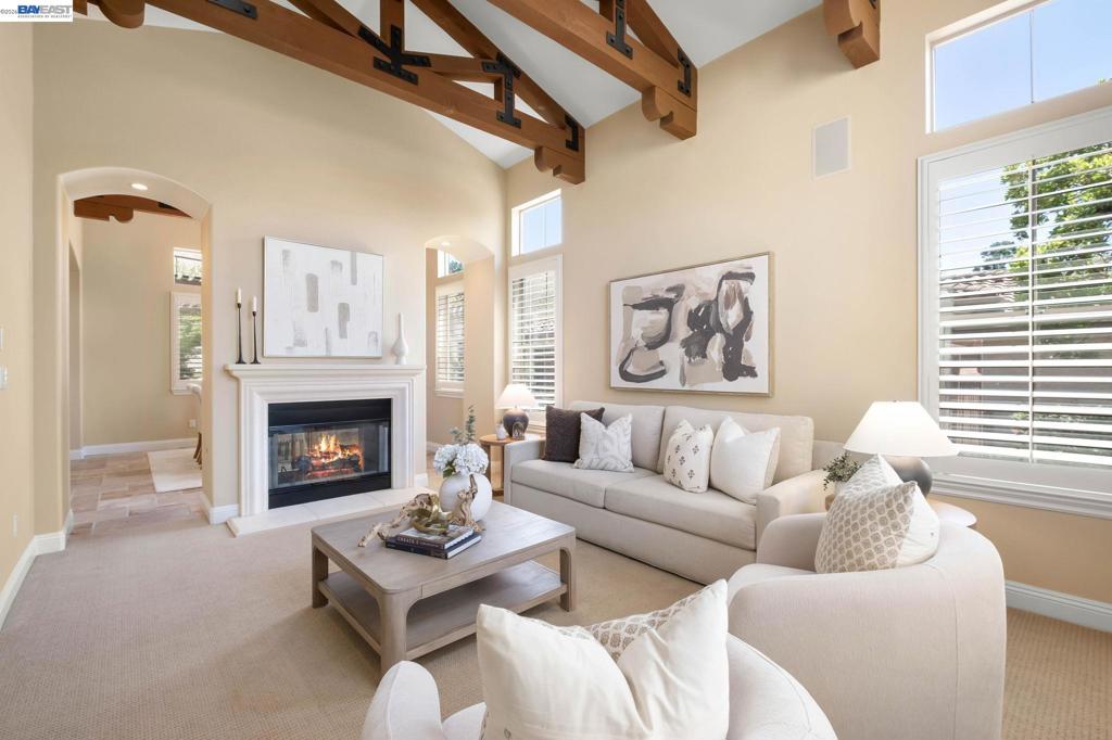 387 Golden Grass Dr, Alamo, CA 94507 — MLS #41135064 — photo 10 of 71