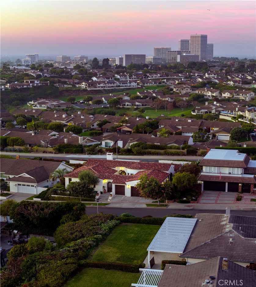1033 Tiller, Corona Del Mar, CA 92625 — MLS #NP25278283 — photo 43 of 44