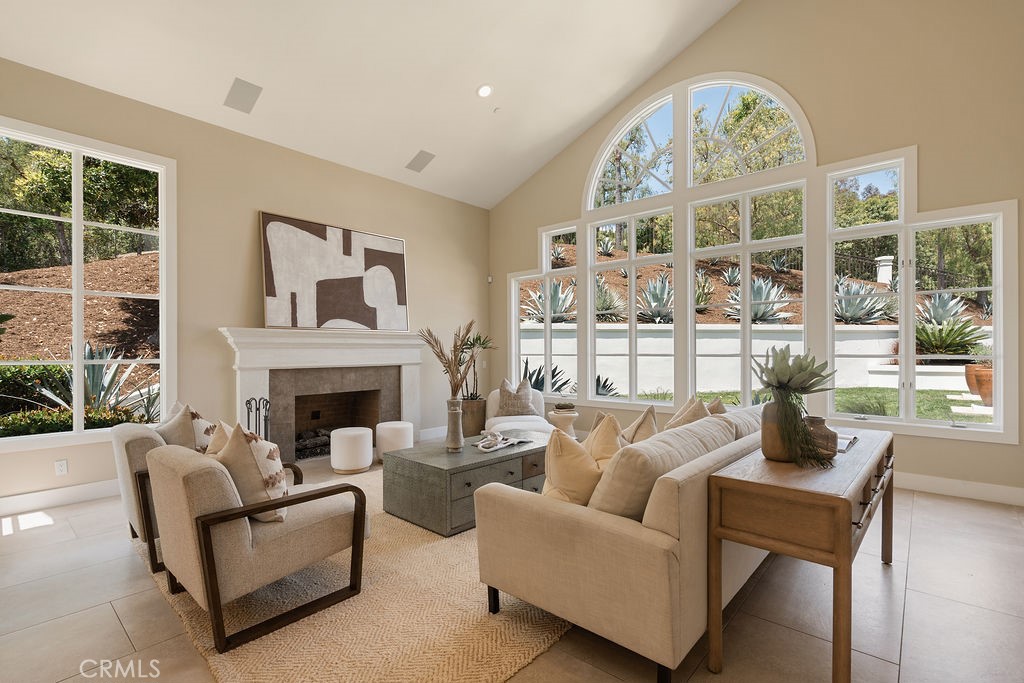 1805 Holly Tree Lane, North Tustin, CA 92705 — MLS #OC26097313 — photo 9 of 72