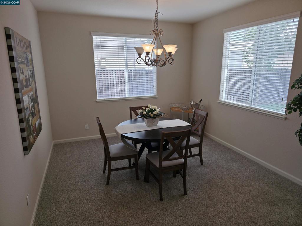 8625 Livingston Way, Discovery Bay, CA 94505-2669 — MLS #41128922 — photo 10 of 31