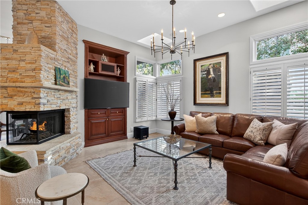 9 Gray Stone Way, Laguna Niguel, CA 92677 — MLS #OC26034418 — photo 18 of 55