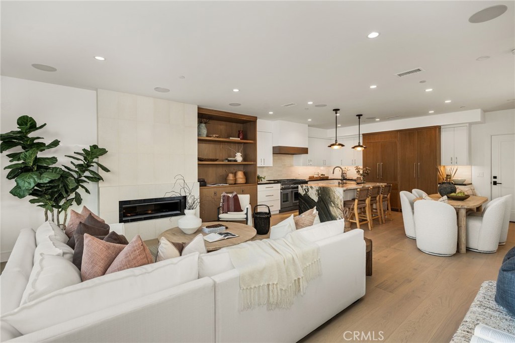 3601 Lake Avenue, Newport Beach, CA 92663 — MLS #NP26180731 — photo 5 of 75