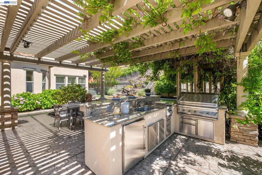 387 Golden Grass Dr, Alamo, CA 94507 — MLS #41135064 — photo 55 of 71