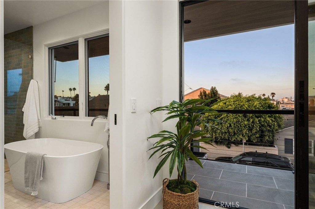 3601 Lake Avenue, Newport Beach, CA 92663 — MLS #NP26180731 — photo 30 of 75