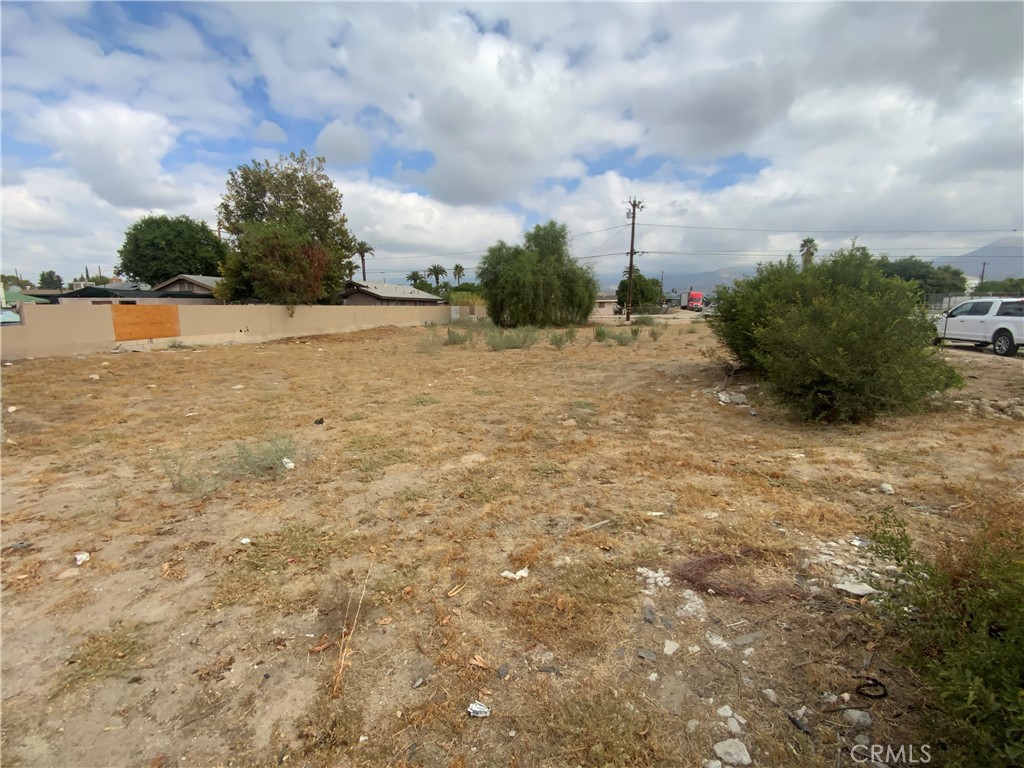 25338 4th, San Bernardino, CA 92410 — MLS #IV26101690 — photo 6 of 7