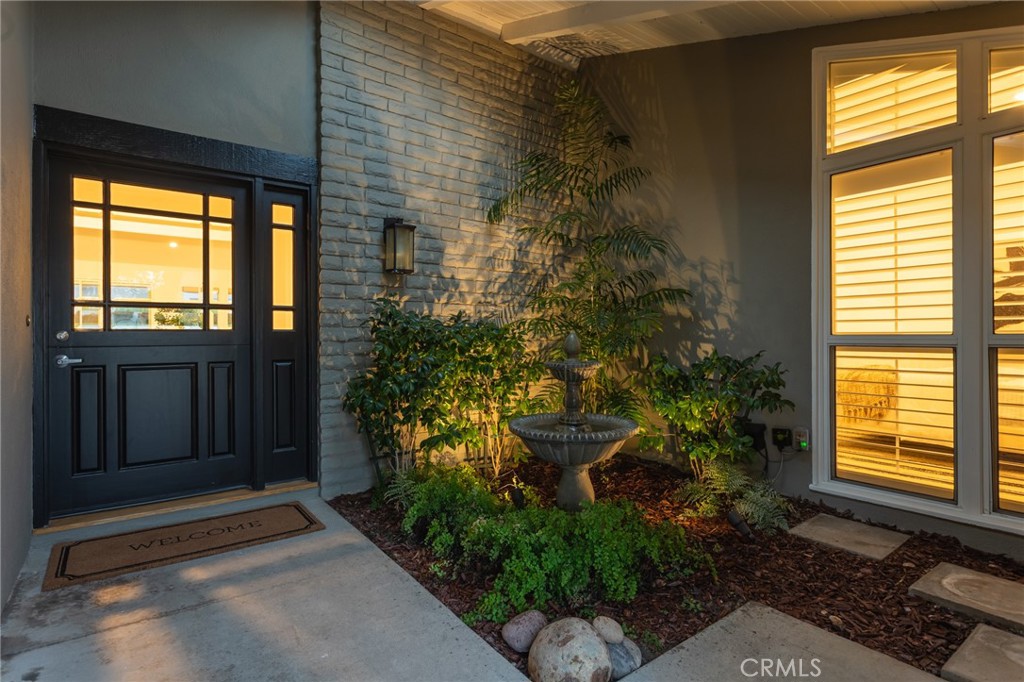 2102 Vista Entrada, Newport Beach, CA 92660 — MLS #NP26091602 — photo 27 of 32