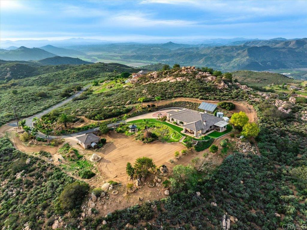 19894 Via Vista Grande, Ramona, CA 92065 — MLS #NDP2604671 — Main listing photo