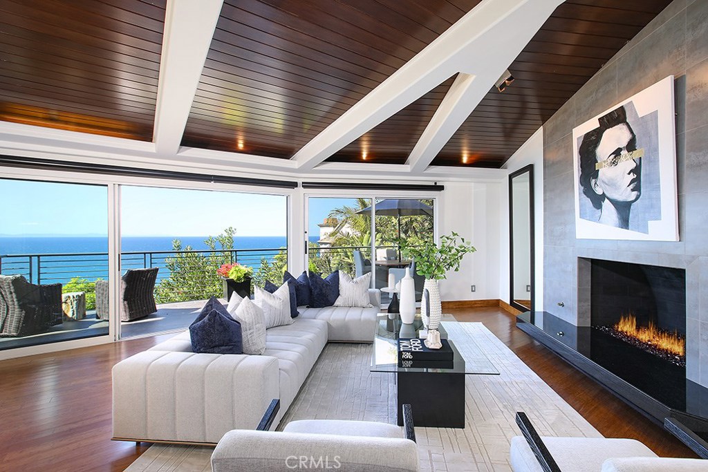 31151 Ceanothus Drive, Laguna Beach, CA 92651 — MLS #LG20045570 — photo 13 of 48