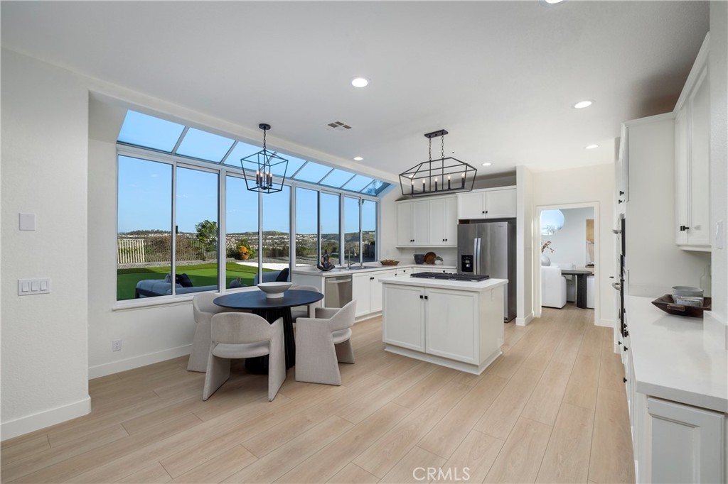 2000 Corte Cardelina, San Clemente, CA 92673 — MLS #OC25272036 — photo 9 of 41