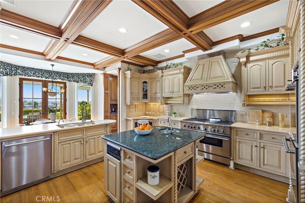 108 Kings Place, Newport Beach, CA 92663 — MLS #NP26167427 — photo 18 of 60