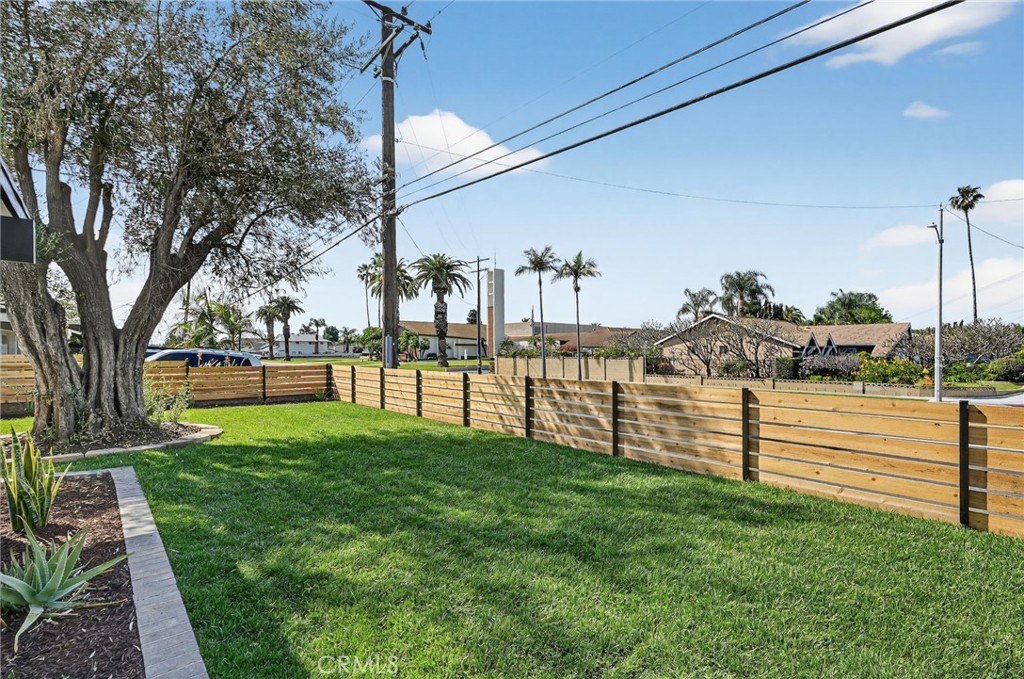 629 S Yorba, Orange, CA 92869 — MLS #OC26049237 — photo 23 of 27