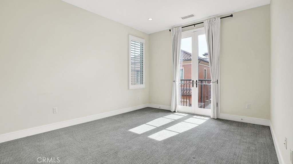 163 Linda Vista, Irvine, CA 92618 — MLS #OC26043745 — photo 31 of 45