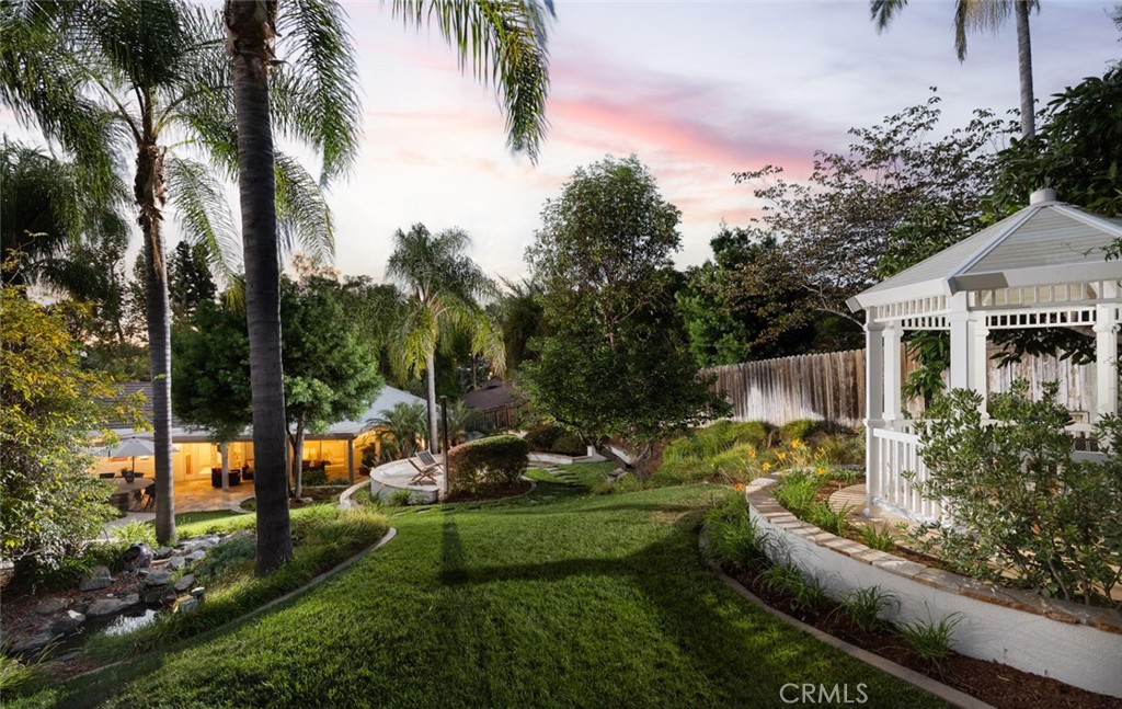 19122 Barrett Lane, North Tustin, CA 92705 — MLS #OC26177415 — photo 5 of 46
