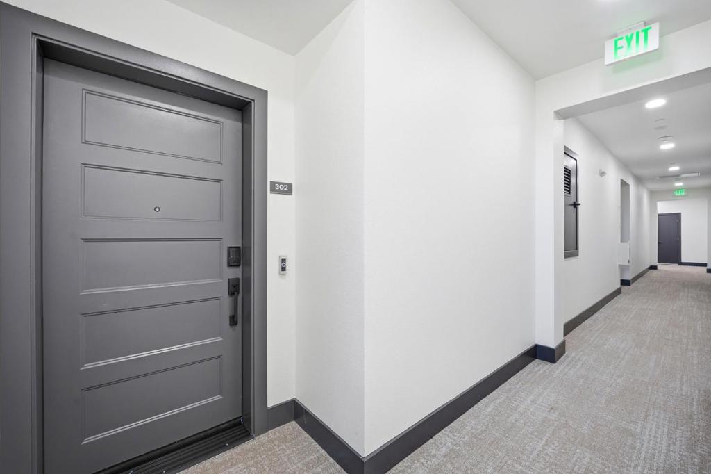 17050 Depot Street Unit 302, Morgan Hill, CA 95037 — MLS #ML82046578 — photo 3 of 22