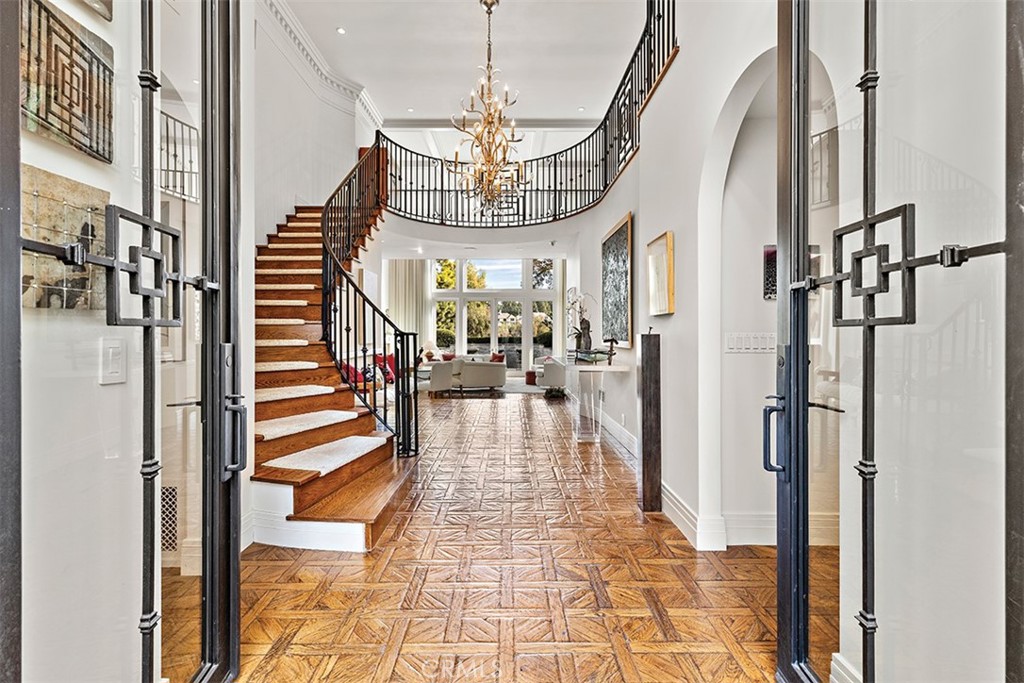 14 Rue Grand Ducal, Newport Beach, CA 92660 — MLS #NP26093740 — photo 4 of 63