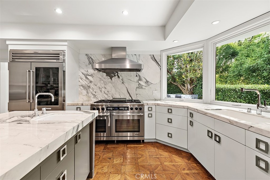14 Rue Grand Ducal, Newport Beach, CA 92660 — MLS #NP26093740 — photo 13 of 63