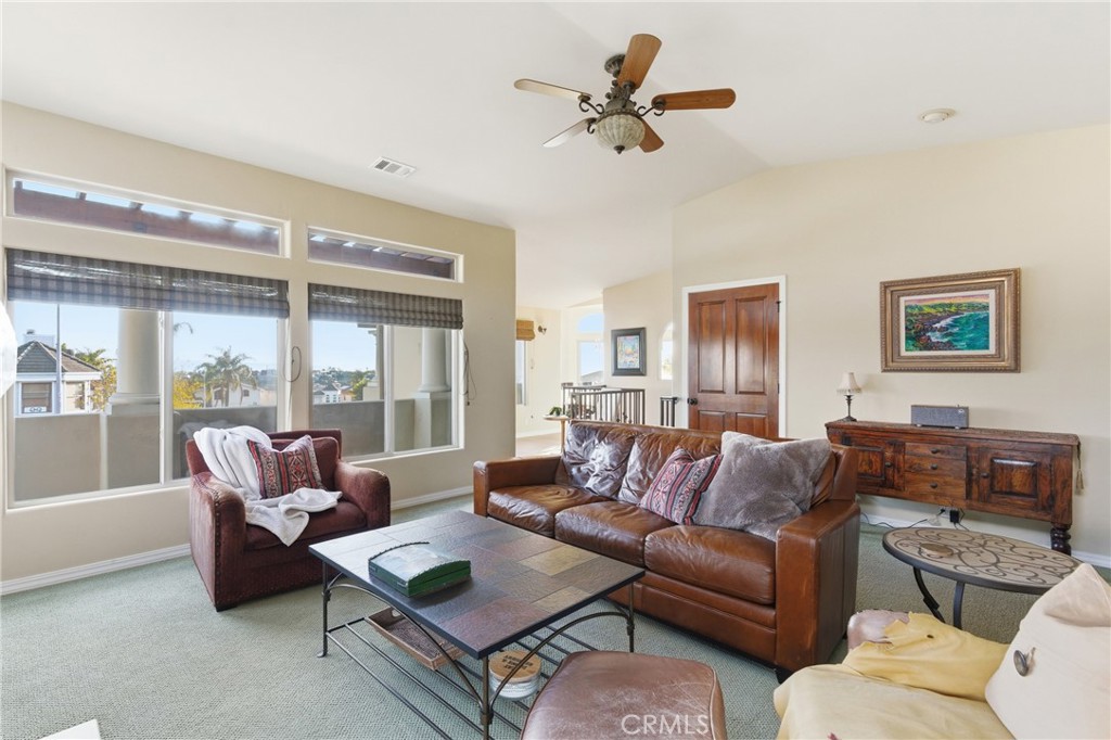 692 Shamrock, Pismo Beach, CA 93449 — MLS #PI26024986 — photo 17 of 75