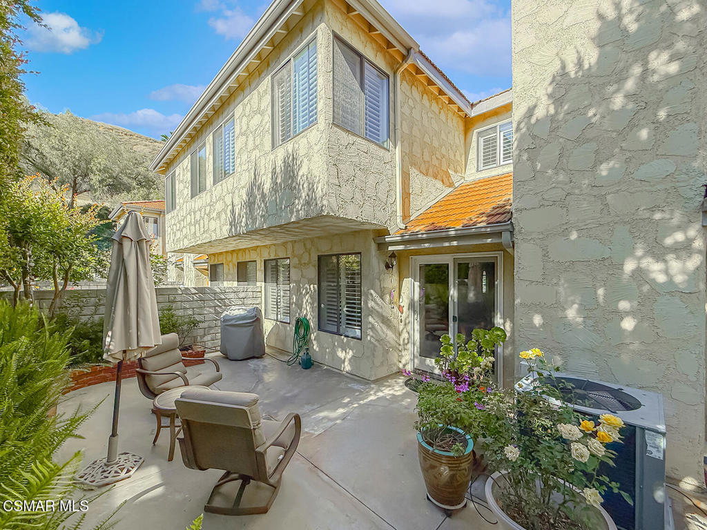 29717 Strawberry Hill Drive, Agoura Hills, CA 91301 — MLS #226002167 — photo 40 of 48