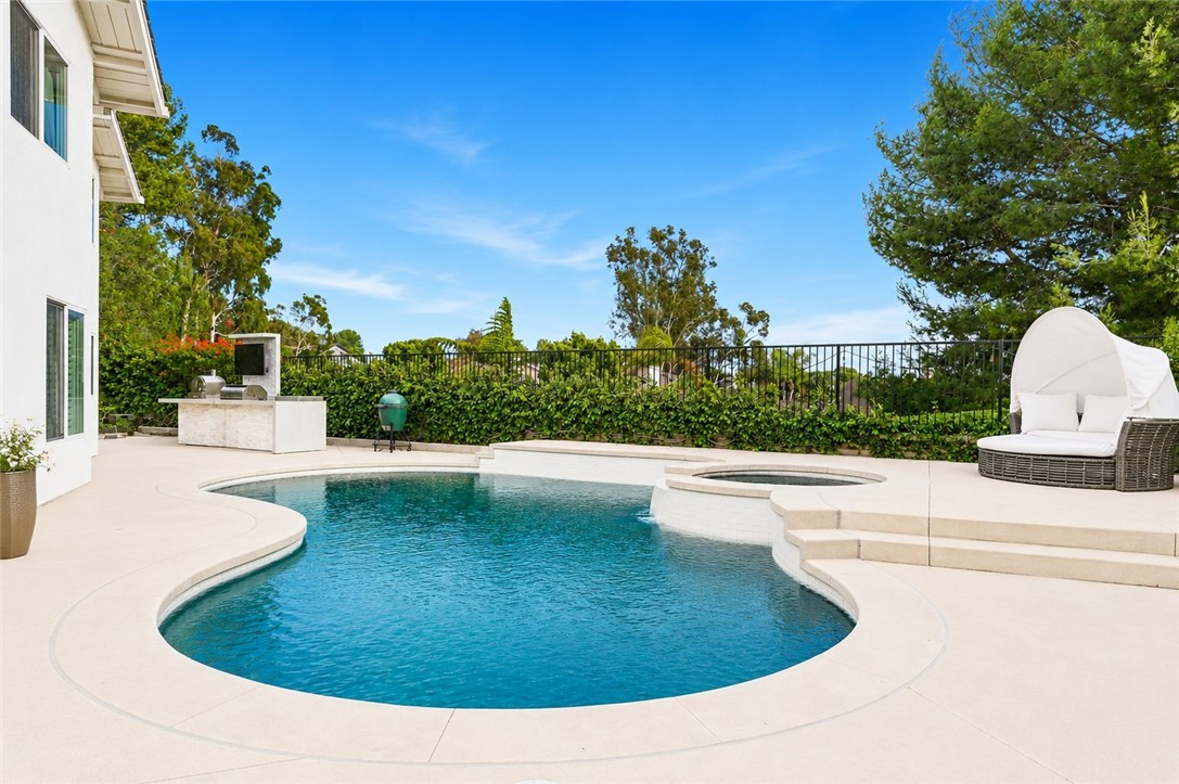 23812 Inverness Place, Laguna Niguel, CA 92677 — MLS #OC26103287 — photo 32 of 49