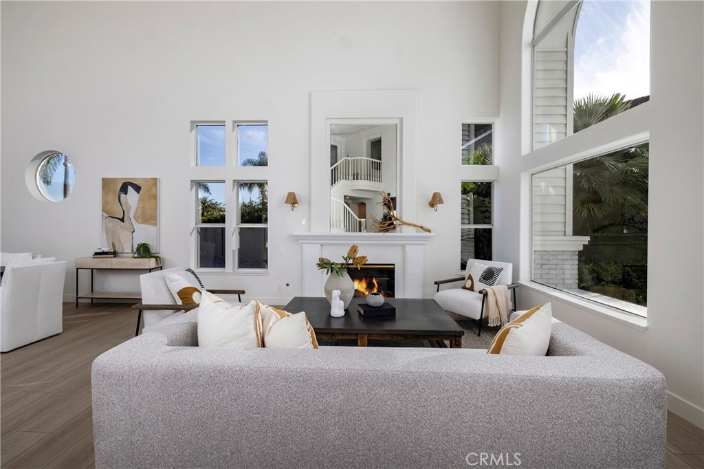 2000 Corte Cardelina, San Clemente, CA 92673 — MLS #OC25272036 — photo 4 of 38