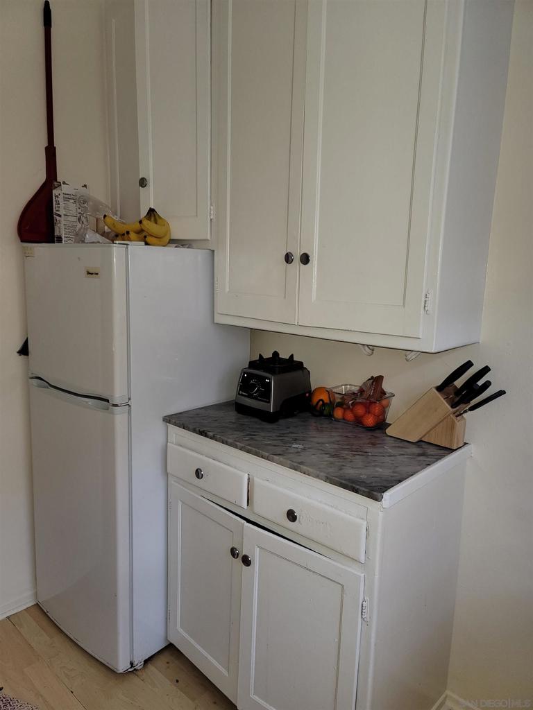 3967 8th Unit 3, San Diego, CA 92103 — MLS #260012647SD — photo 2 of 3