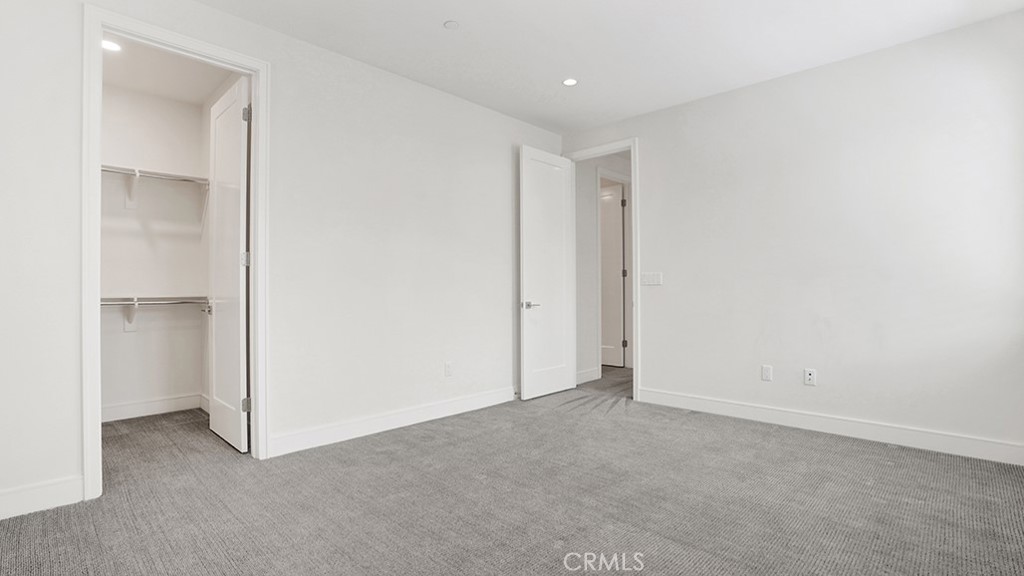 163 Linda Vista, Irvine, CA 92618 — MLS #OC26043745 — photo 30 of 45