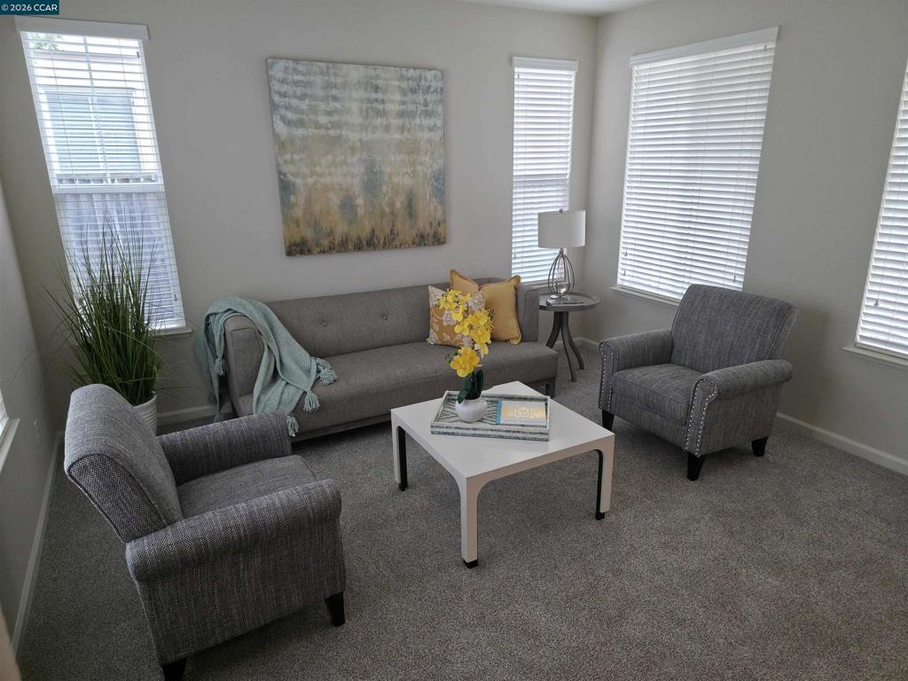 8625 Livingston Way, Discovery Bay, CA 94505-2669 — MLS #41128922 — photo 7 of 31