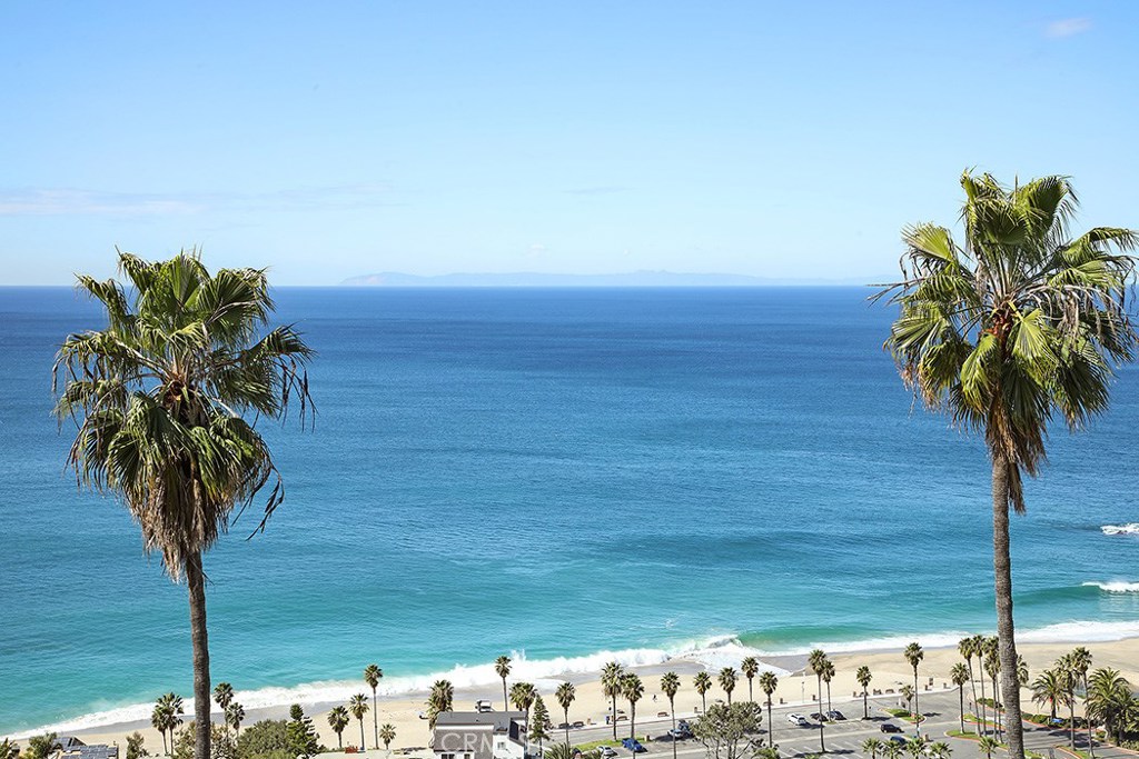 31151 Ceanothus Drive, Laguna Beach, CA 92651 — MLS #LG20045570 — photo 3 of 48