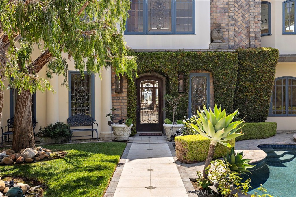 108 Kings Place, Newport Beach, CA 92663 — MLS #NP26167427 — photo 7 of 60