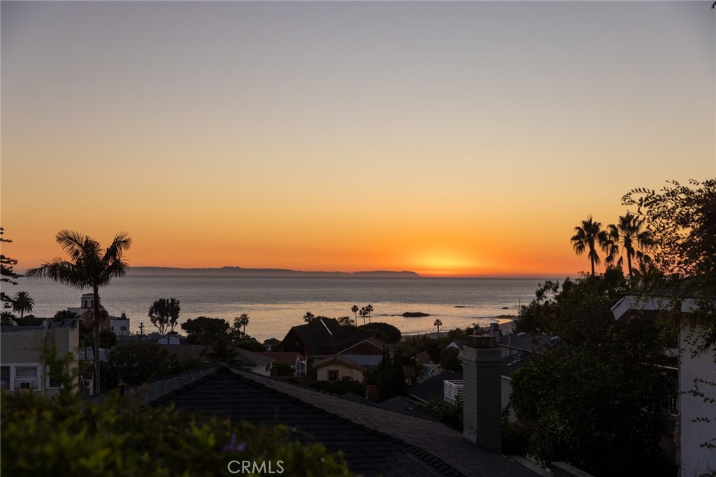 464 Bent Street Unit B, Laguna Beach, CA 92651 — MLS #LG26042035 — photo 31 of 37