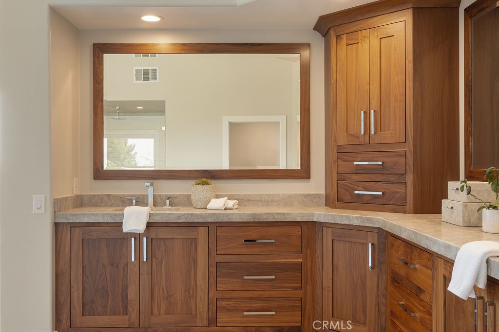 1805 Holly Tree Lane, North Tustin, CA 92705 — MLS #OC26097313 — photo 42 of 72