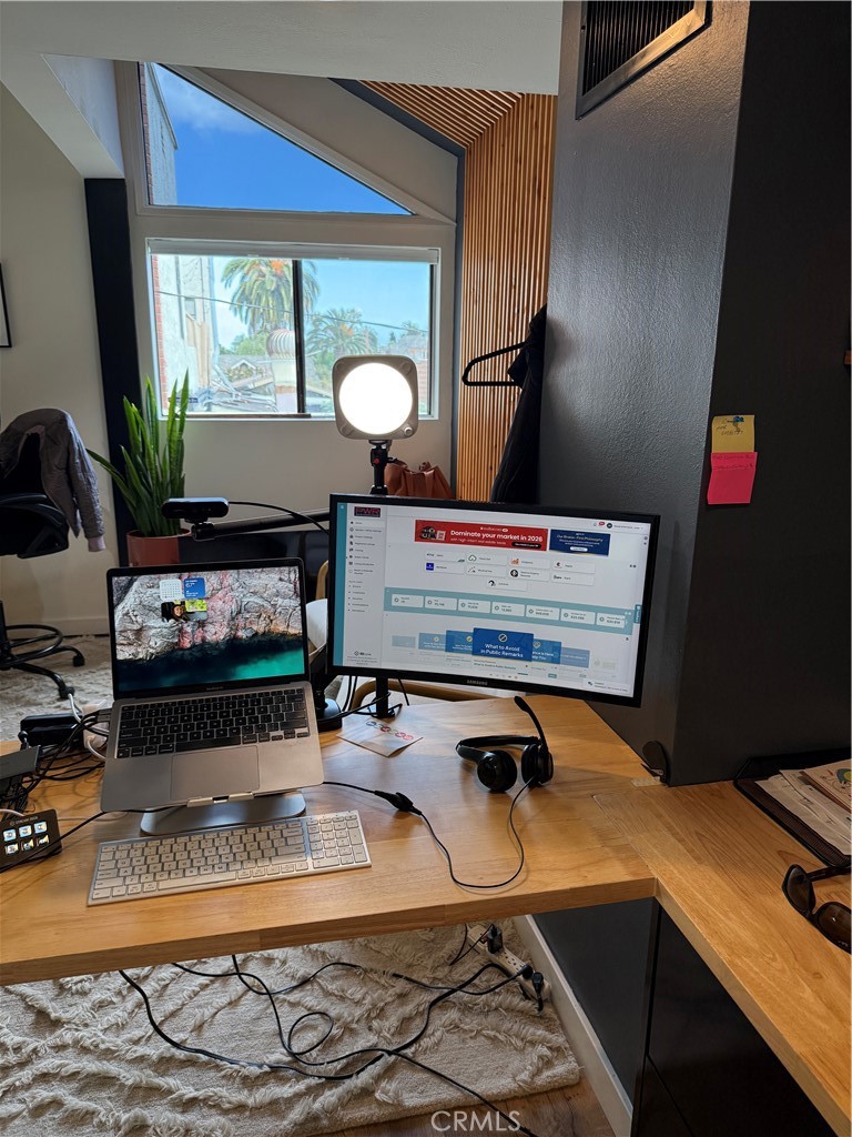 2734 E Broadway Unit 7, Long Beach, CA 90803 — MLS #PW26096460 — photo 18 of 21