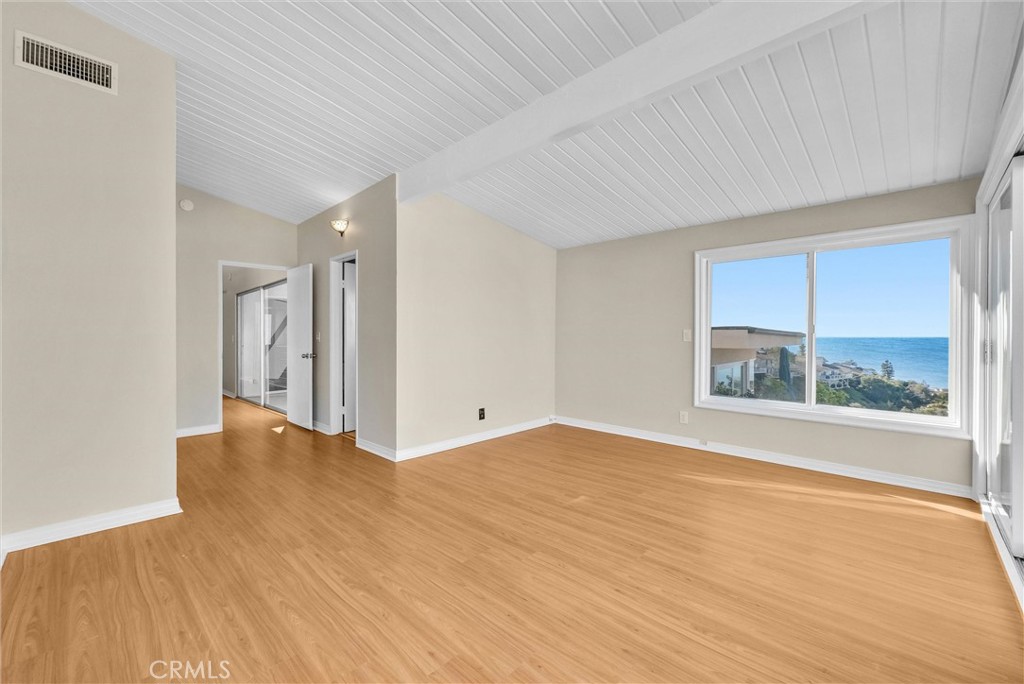 820 Acapulco Street, Laguna Beach, CA 92651 — MLS #OC26123726 — photo 12 of 38
