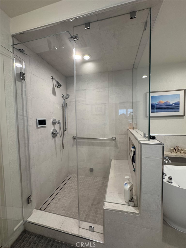 51 Seabrook Cove, Newport Beach, CA 92660 — MLS #NP26075475 — photo 25 of 45