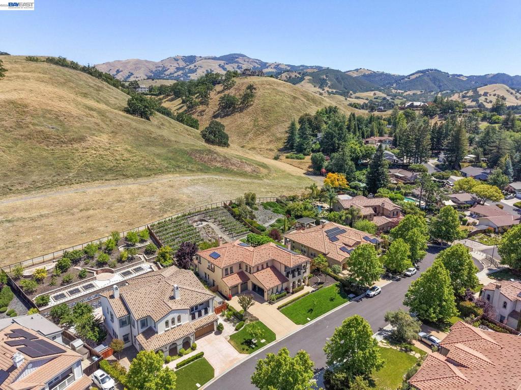 387 Golden Grass Dr, Alamo, CA 94507 — MLS #41135064 — photo 68 of 71