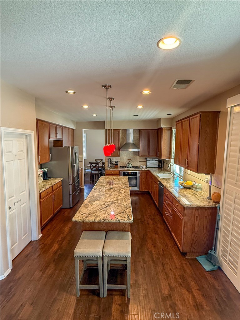 12405 Ganesta Court, Victorville, CA 92392 — MLS #CV26107578 — photo 11 of 26