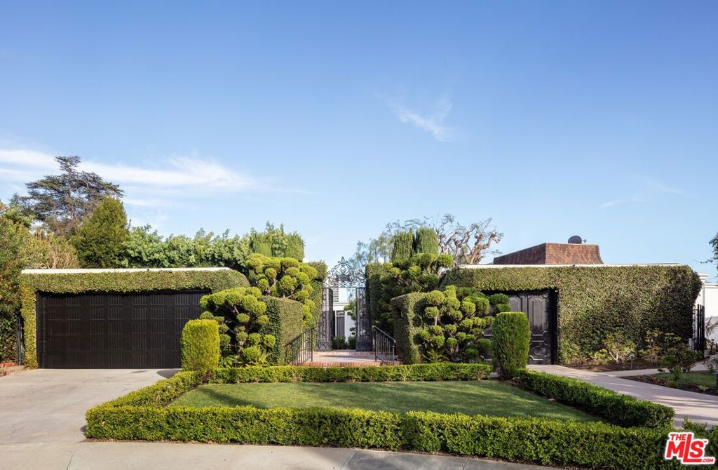 520 Stonewood Drive, Beverly Hills, CA 90210 — MLS #25568087 — photo 28 of 31