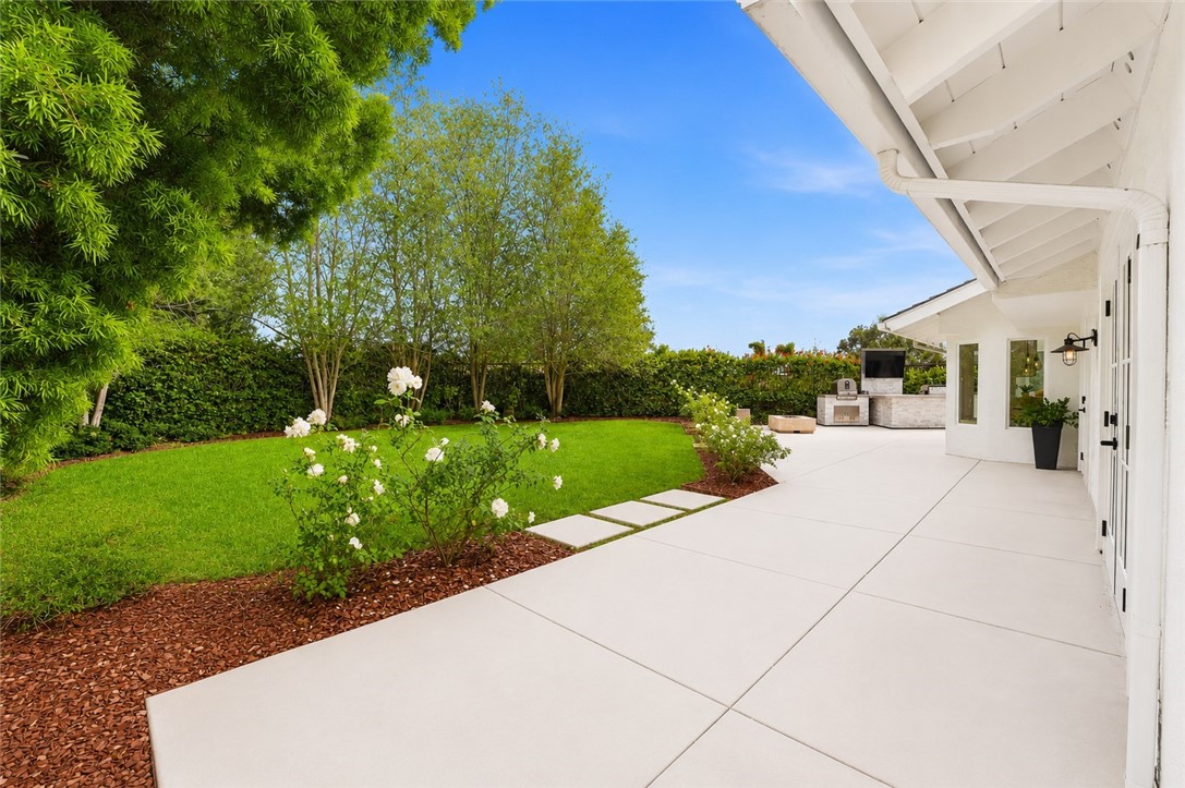 23812 Inverness Place, Laguna Niguel, CA 92677 — MLS #OC26103287 — photo 30 of 49