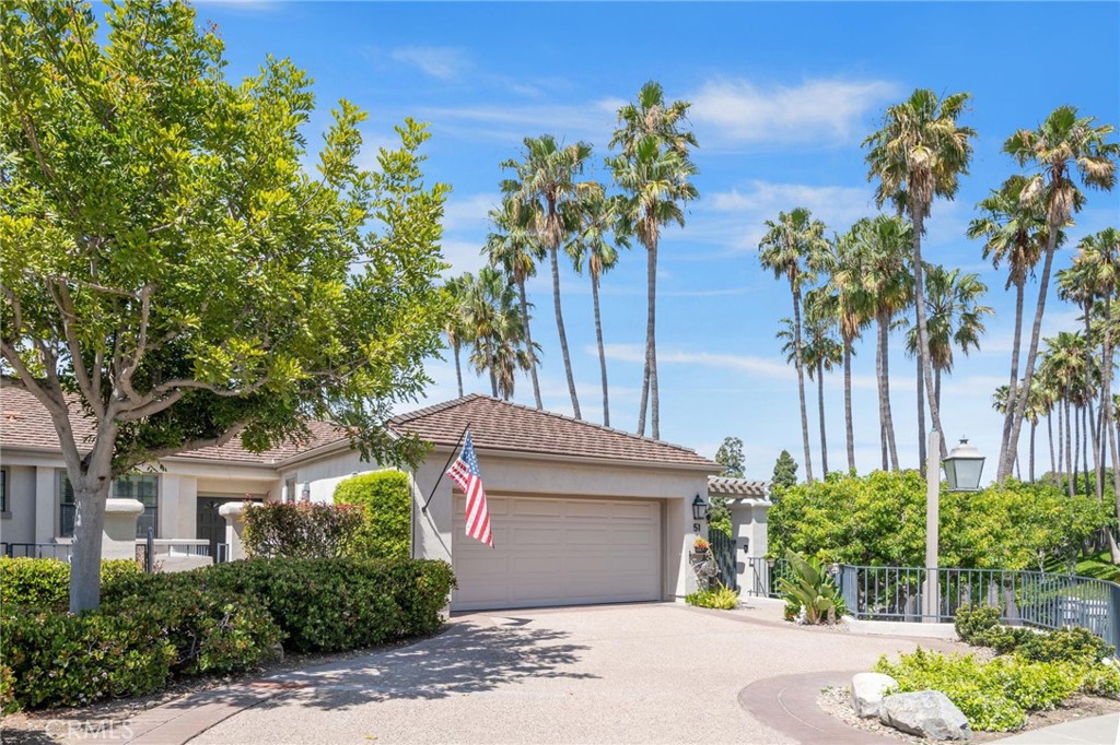 51 Seabrook Cove, Newport Beach, CA 92660 — MLS #NP26075475 — photo 3 of 45